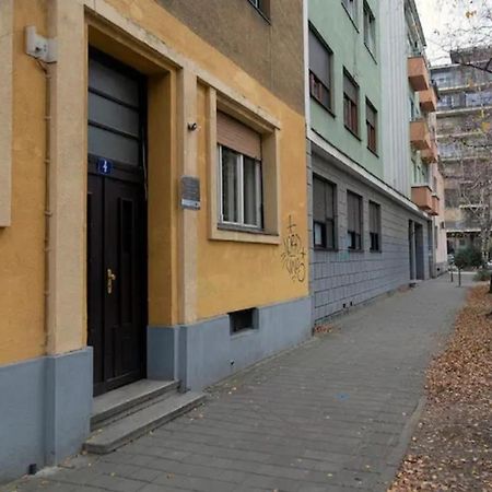 New Studio In The City Center Нови-Сад Экстерьер фото