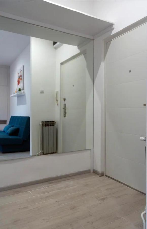 New Studio In The City Center Нови-Сад Экстерьер фото